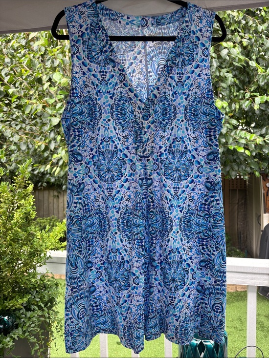 Lilly Pulitzer Dresses & Skirts - Lilly Pulitzer Amina “Call My Shell Phone” Blue Sleeveless V-Neck Shift Dress XL